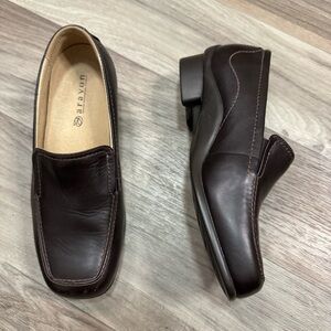 Aravon Brown Leather Slip-On Loafers Size 5EE Extra Wide Shoes